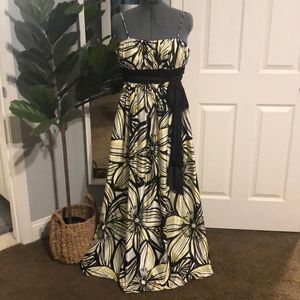BCBG Formal Maxi black yellow and white size 12
